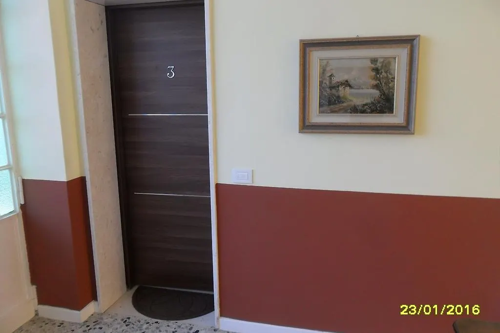 Hotel Location Lory Busto Arsizio 2*,  Italia
