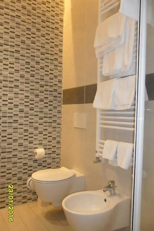 Hotel Location Lory Busto Arsizio 2*,